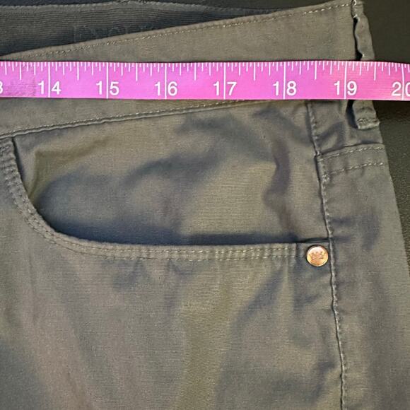 English Laundry Gray Flat Front Straight Leg Performance Wear Pants Size 38x29 - Picture 7 of 8